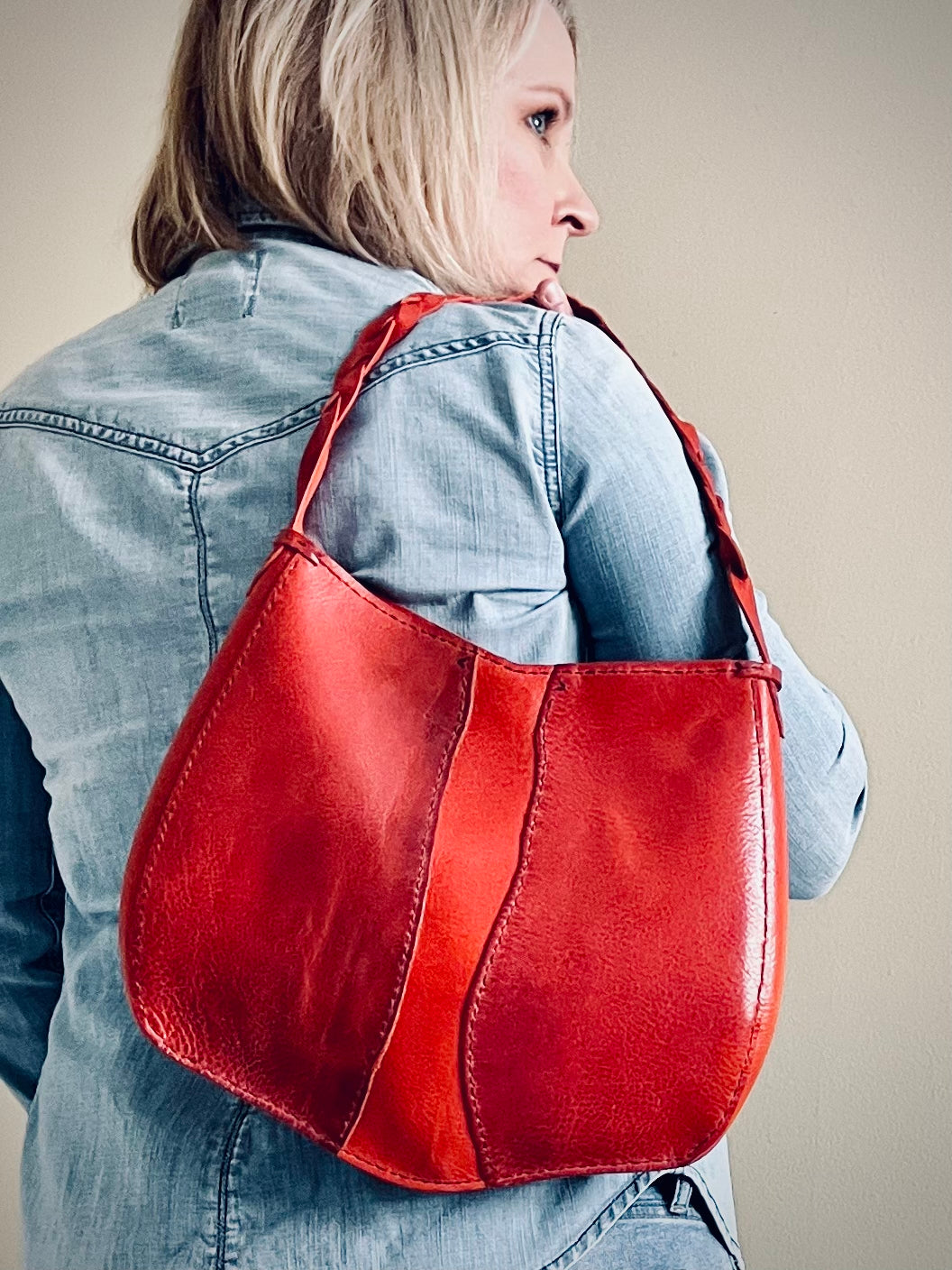 The River | Signature Leather Hobo Bag