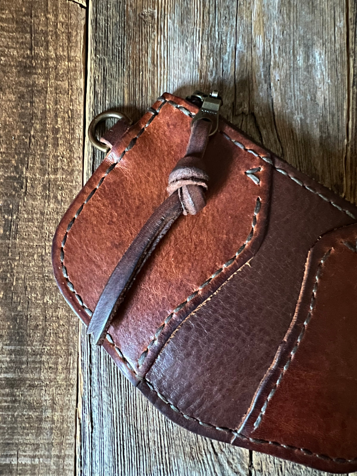 Lincoln River | Leather Coin Pouch